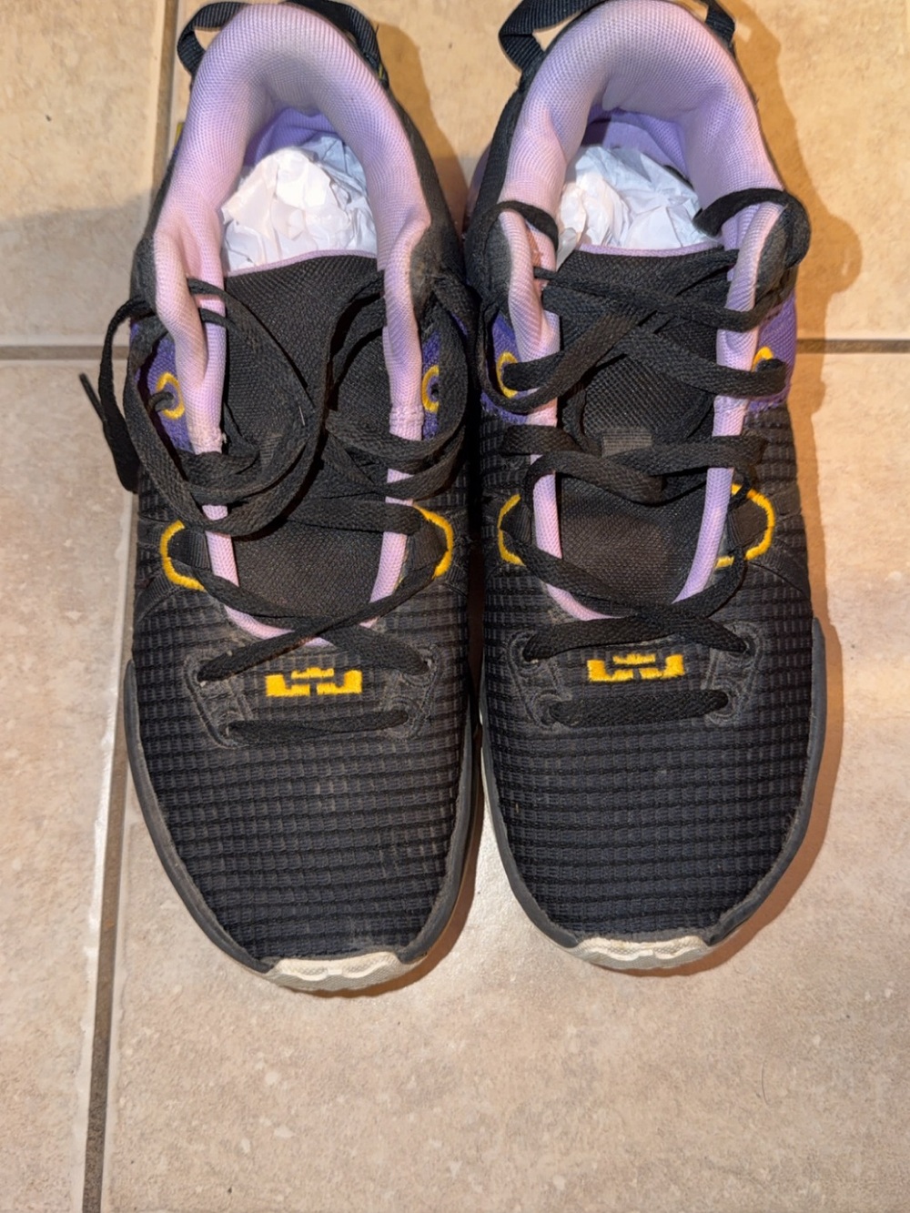 Nike LeBron Witness 7 "Lakers" Size 9.5
